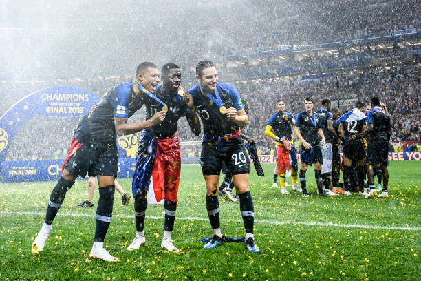 也是香港自 也是香港自