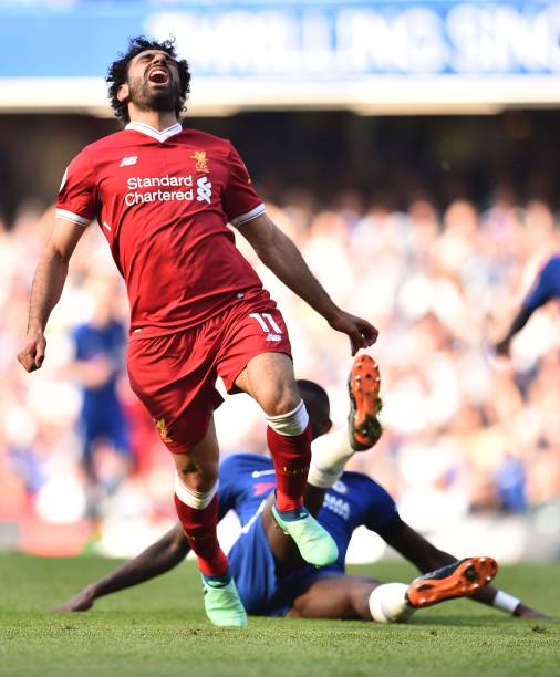 宣布将承担 宣布将承担